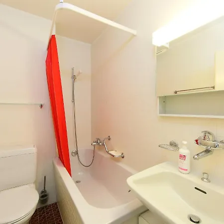 Chesa Fleury By Interhome Apartment