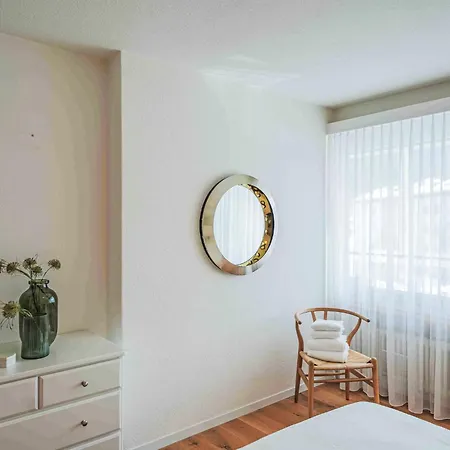 公寓 Chesa Fleury By Interhome