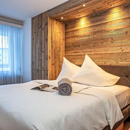 公寓 Chesa Fleury By Interhome *